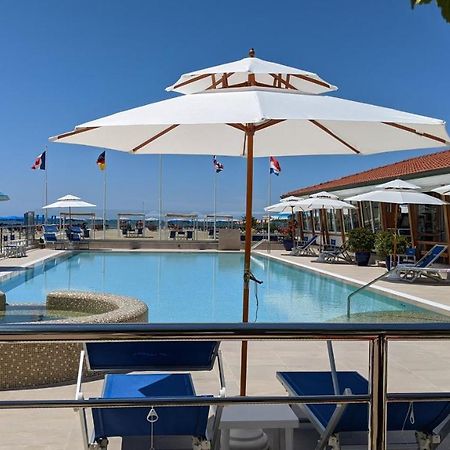Casa Primavera Viareggio Ngoại thất bức ảnh